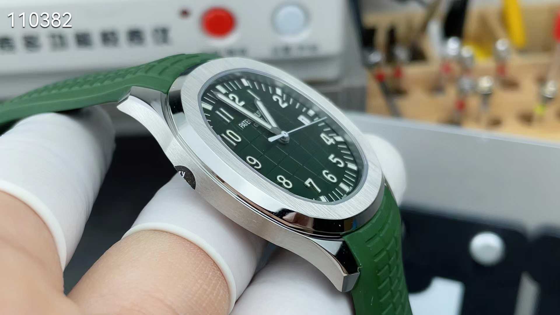 파텍필립 아쿠아넛 5168G 001 그린 컬러 시계 워치